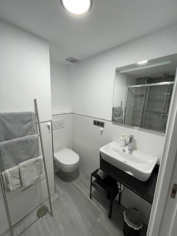 Apartamento 2 Gran8Нерха Екстериор снимка