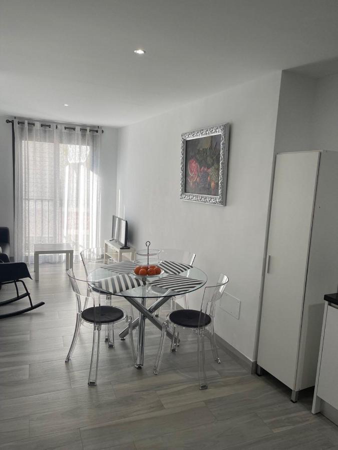 Apartamento 2 Gran8Нерха Екстериор снимка
