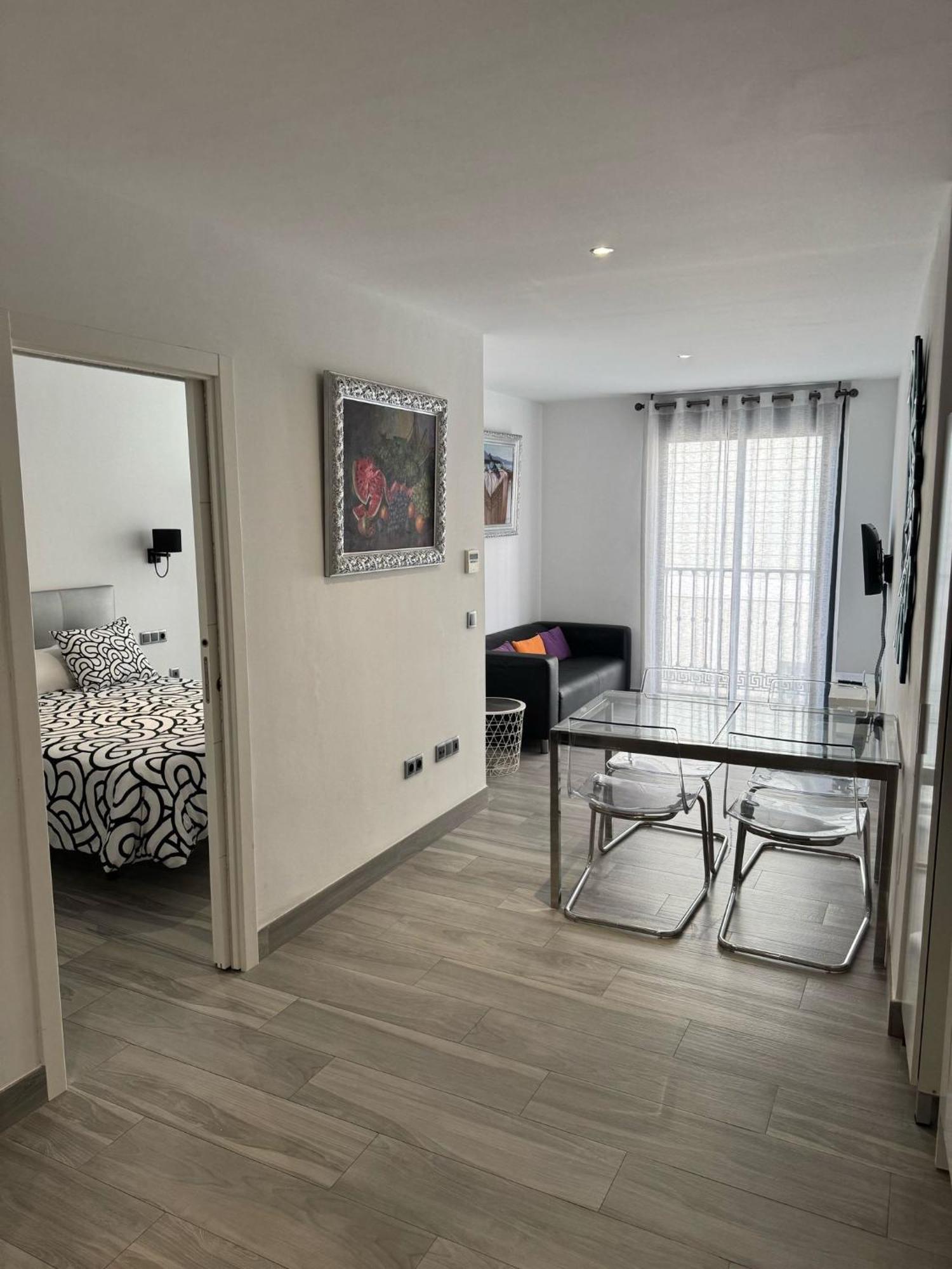 Apartamento 2 Gran8Нерха Екстериор снимка