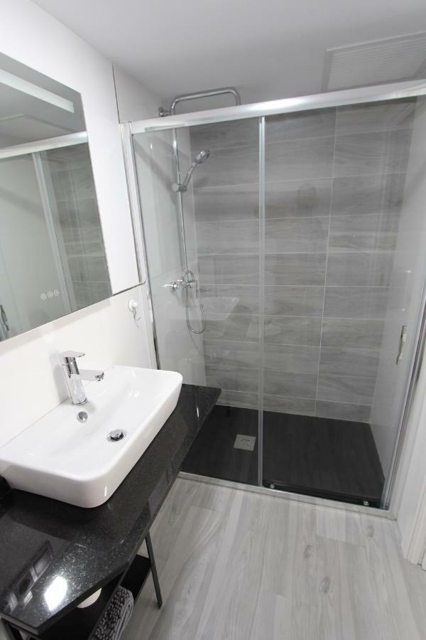 Apartamento 2 Gran8Нерха Екстериор снимка